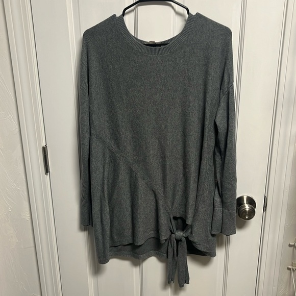 Loft outlet women’s gray sweater size large. - Picture 1 of 7